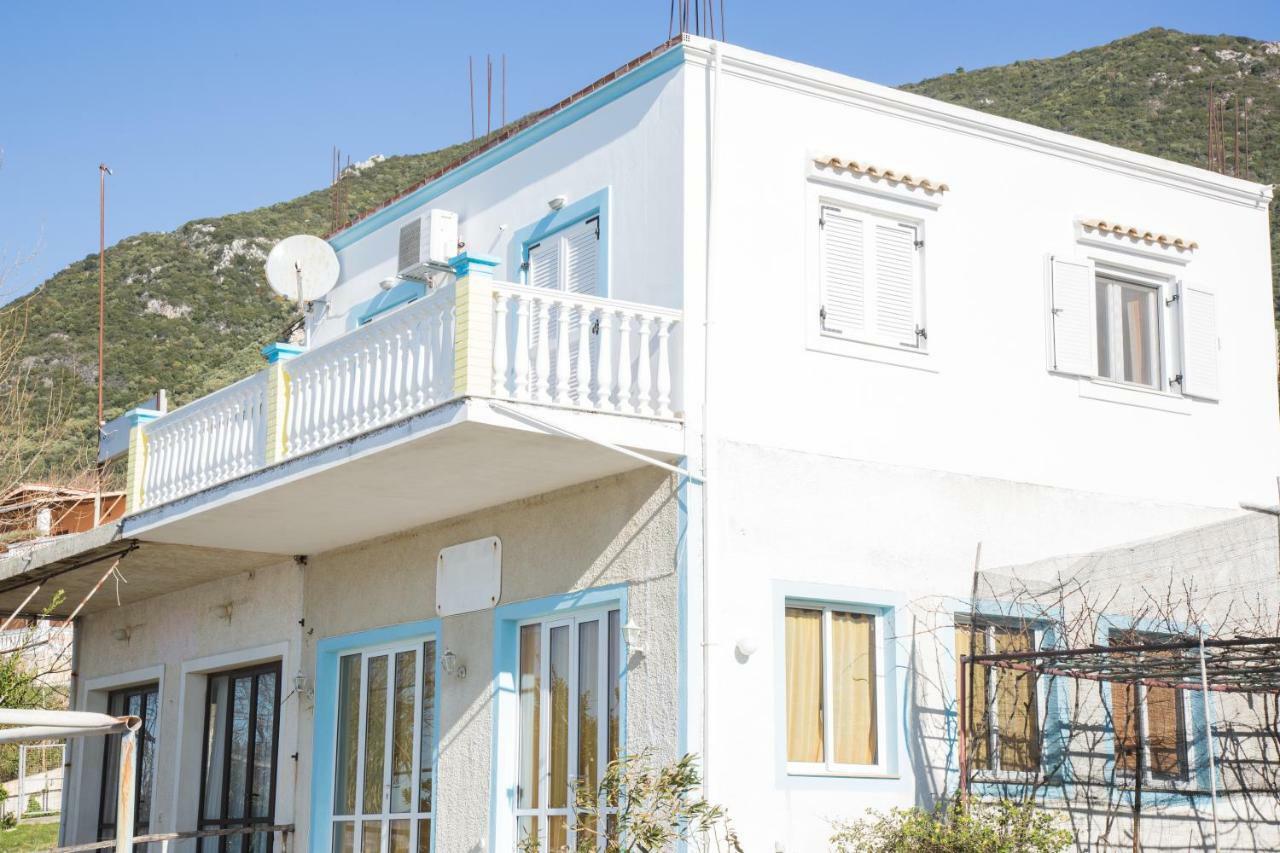 Margarita & Filippos Apartments Corfu Paramonas  Exterior photo